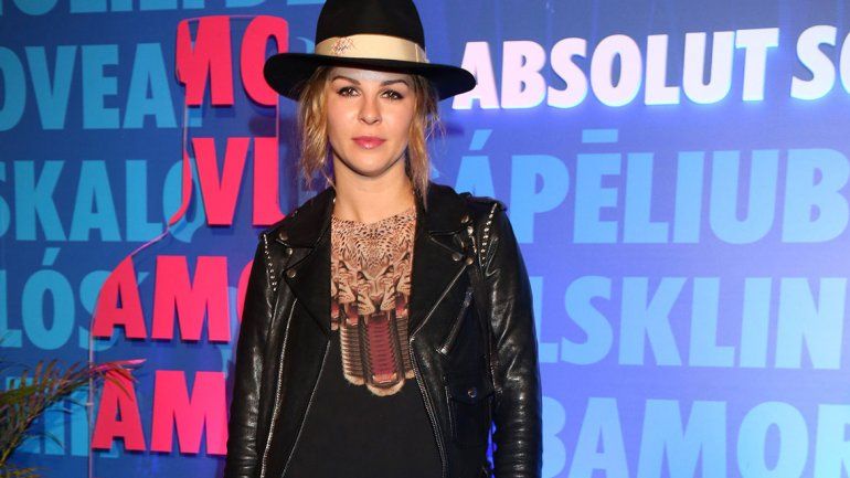 Abrió la boca y la echaron