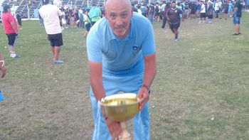 jorge lencina, el dt campeon de lifune: muy feliz de haber quedado en la historia jorge lencina, el dt campeon de lifune: muy feliz de haber quedado en la historia