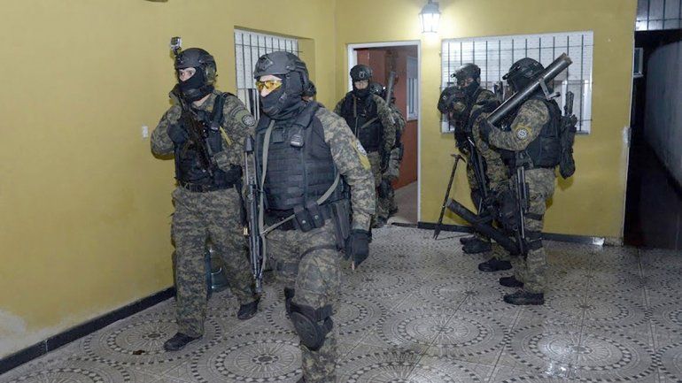 Rosario: detuvieron a dos familias narcotraficantes