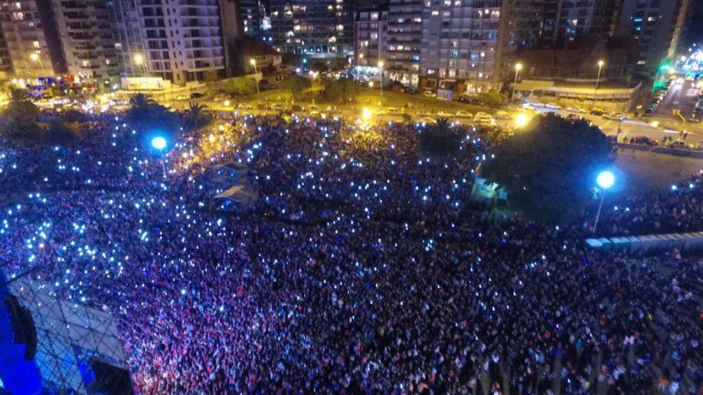 Feliz en la feliz. Su primer show del 2017 en nuestro país fue ante 120 mil personas.