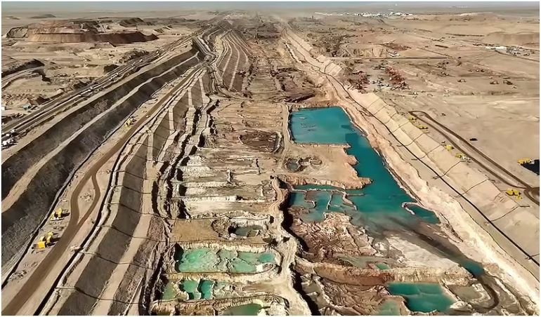 La construcción de la megaciudad en Arabia Saudita avanza con rapidez. La construcción de la megaciudad en Arabia Saudita avanza con rapidez.