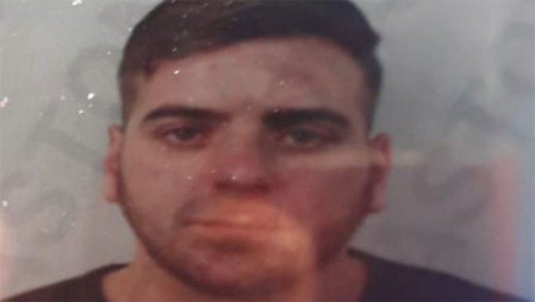 Violento atropelló al policía que escoltaba a su ex pareja