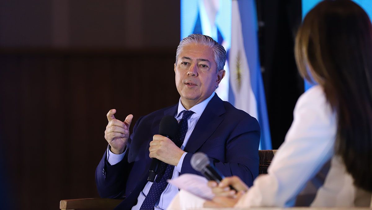 Rolando Figueroa: El aeropuerto de Neuquén no está a la altura de lo que necesita la provincia
