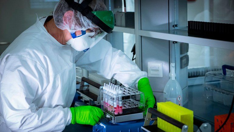 Con 13 casos en 24 horas, la curva de contagios en Neuquén se mantiene