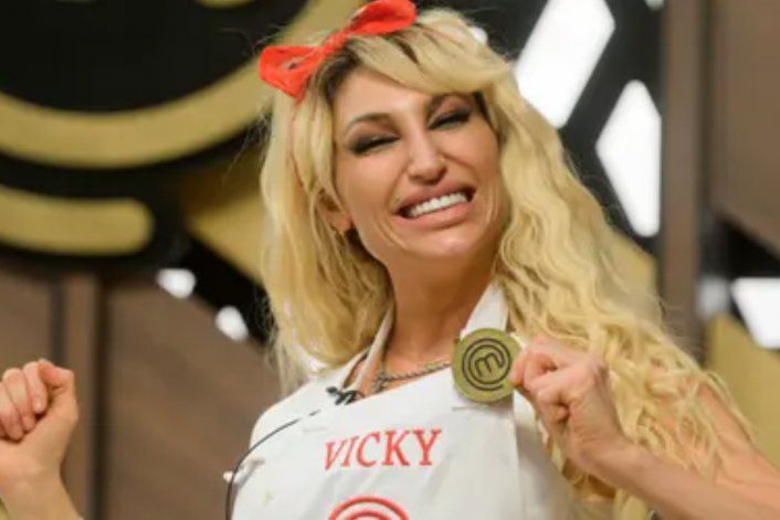 Vicky Xipolitakis suma polémica en MasterChef y deudas de expensas y alquiler en su lujoso departamento.