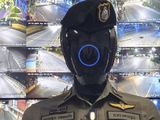 Presentaron unos imponentes policías robots: cómo funciona y qué tareas cumplen