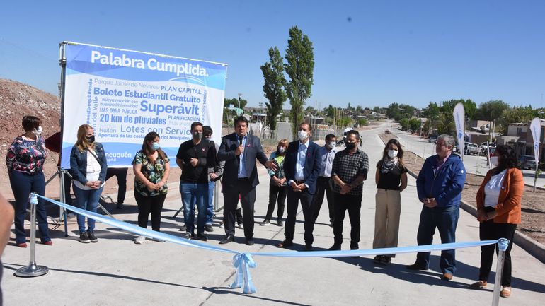 Gaido inauguró 126 cuadras de asfalto y anunció 500 más
