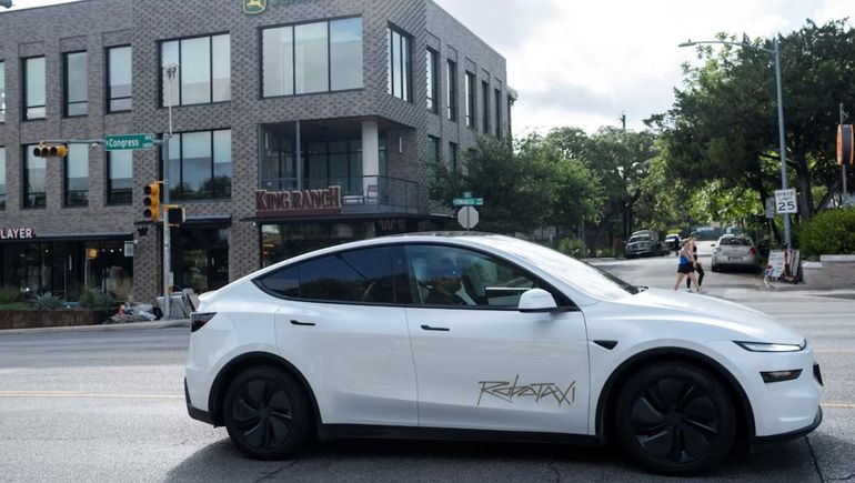 Tesla comenzó la prueba piloto del servicio de Robotaxis: es en Austin