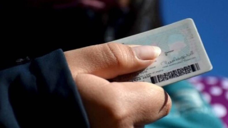 La Justicia autorizó el cambio de nombre de una mujer que sufrió traumas toda su vida. | LM Neuquen La Justicia autorizó el cambio de nombre de una mujer que sufrió traumas toda su vida.