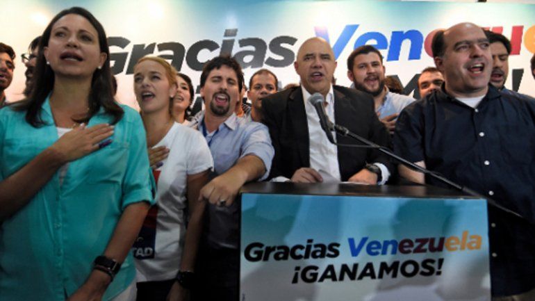 La oposición se impuso al chavismo después de casi dos décadas