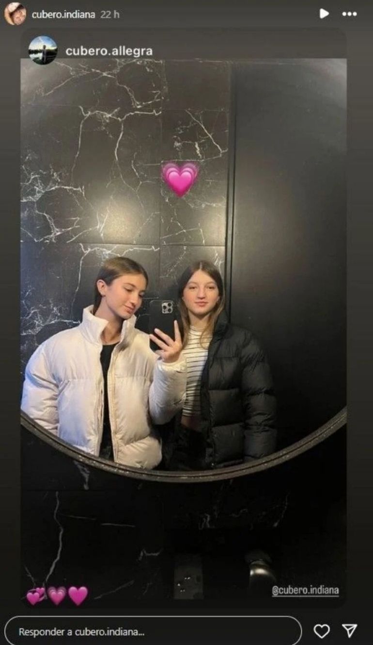 Indiana Cubero y su hermana Allegra Indiana Cubero y su hermana Allegra