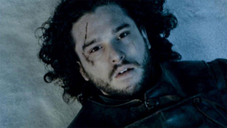 El final de GOT lo dejó mal: Jon Snow está internado por estrés y alcoholismo