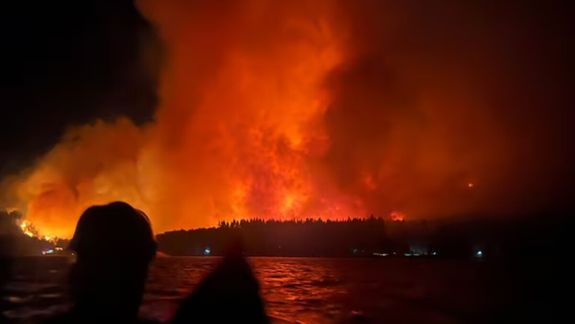 El fuego ya devoró miles de hectáreas en Chubut y todavía no tiene control.