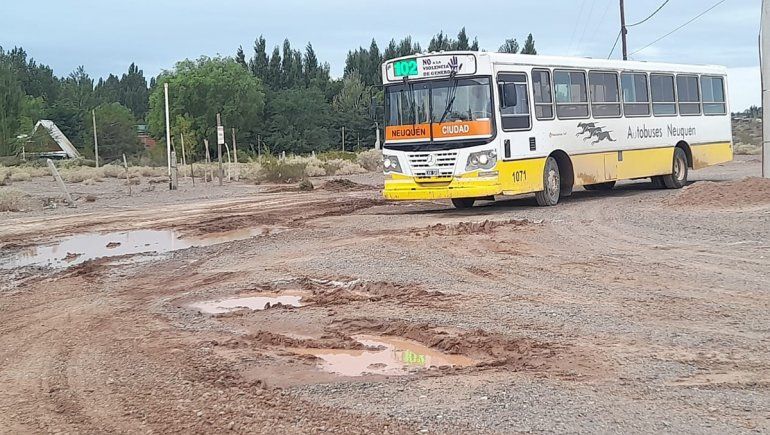 Se restableció el servicio de transporte a Balsa Las Perlas