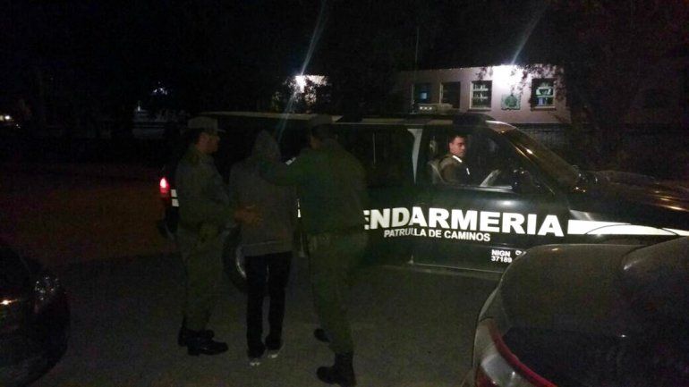 Detienen a un hombre que viajaba a San Martín con marihuana, éxtasis y metanfetamina