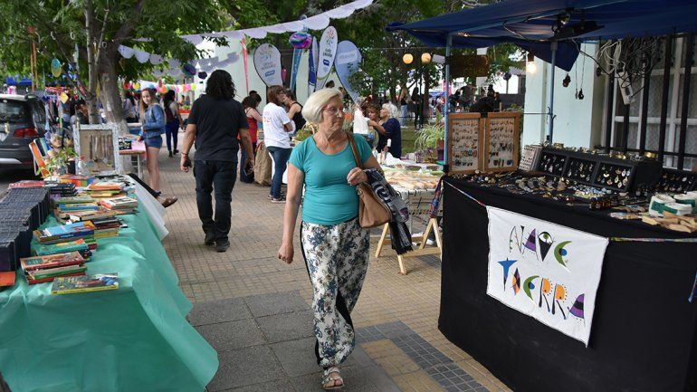 Día de la Música: el predio de la ex U9 se colmó de música, arte y emprendedores