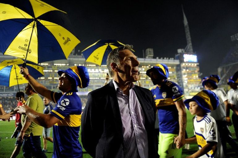 Dos videos emotivos y música de Airbag: así recibió Boca oficialmente a Miguel Ángel Russo