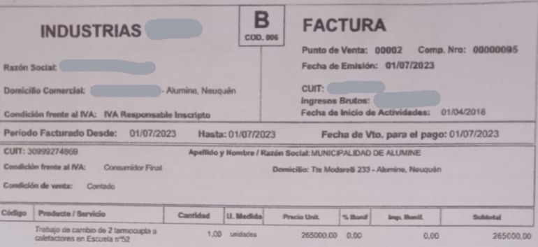 La factura por el arreglo de los calefactores que generó polémica. La factura por el arreglo de los calefactores que generó polémica.