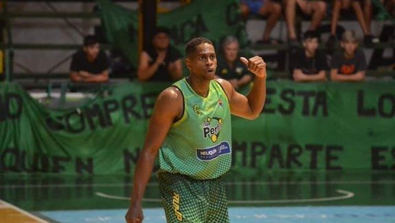Byron Johnson con la casaca de Perfora su último club.&nbsp;