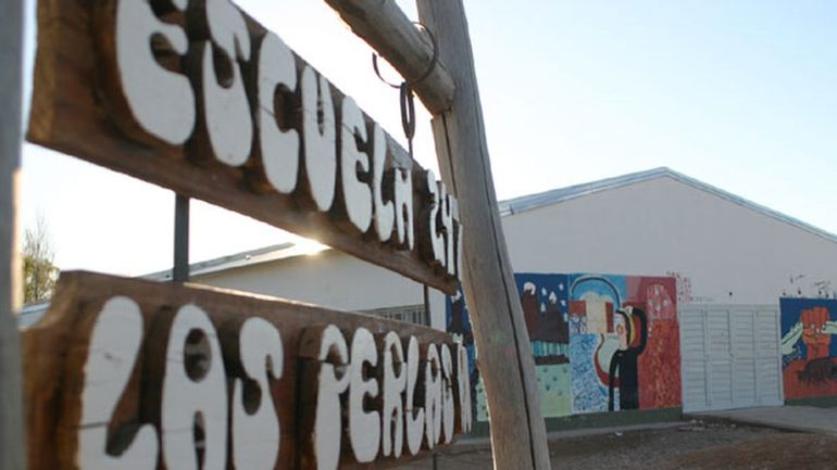 Los abusos fueron cometidos durante las clases en la Escuela 247 de Balsa Las Perlas.  | LM Neuquen Los abusos fueron cometidos durante las clases en la Escuela 247 de Balsa Las Perlas.