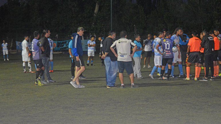 Rincón y Alianza iban 2-2 hasta que no hubo más luz