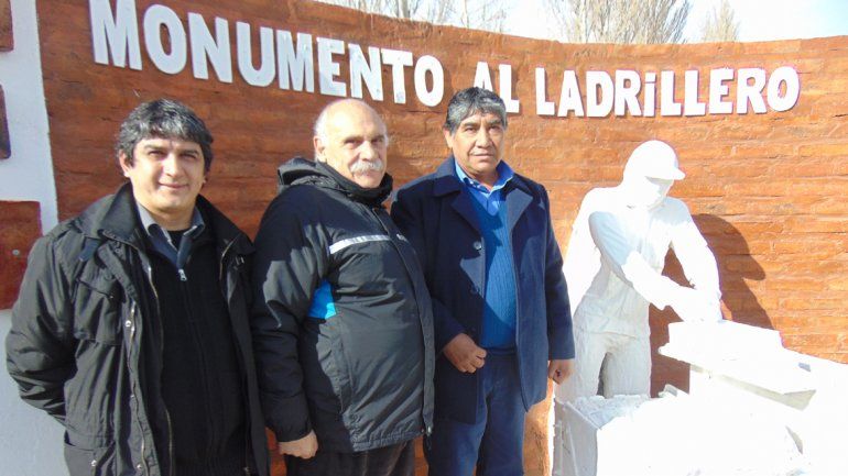 Los trabajadores ladrilleros tienen su monumento