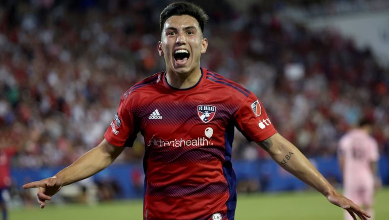 Alan Velasco Alan Velasco