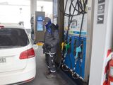 Suba de combustibles (2).JPG