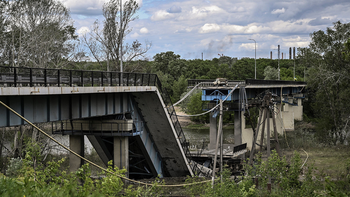 La ciudad ucraniana en la que ya no hay ningún puente en pie