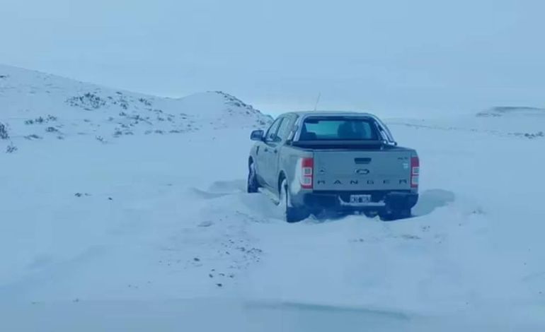 La camioneta de Luis Alberto Franulic Cepernic fue hallada a 15 kilómetros de donde fue encontrado el cuerpo, cerca de El Calafate Foto: La Opinión Austral. La camioneta de Luis Alberto Franulic Cepernic fue hallada a 15 kilómetros de donde fue encontrado el cuerpo, cerca de El Calafate Foto: La Opinión Austral.