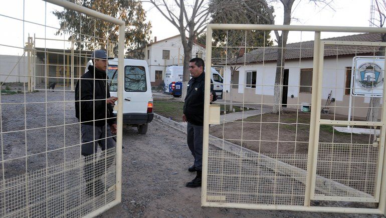 Piden más comida, higiene y tarjetas para los presos