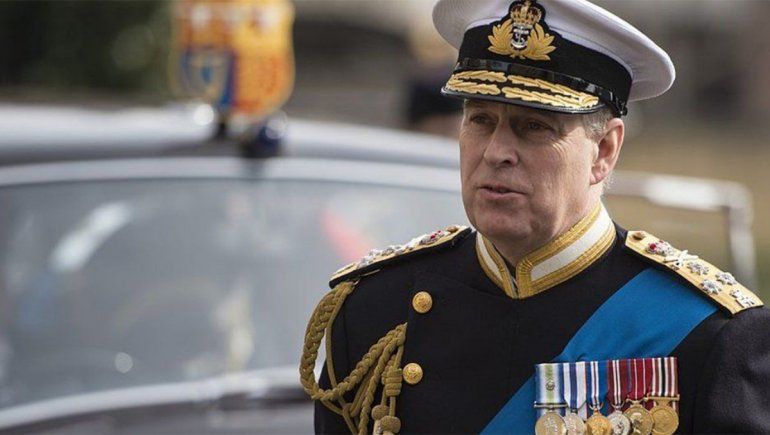 Abuso sexual: el príncipe Andrés pierde títulos militares y patrocinios