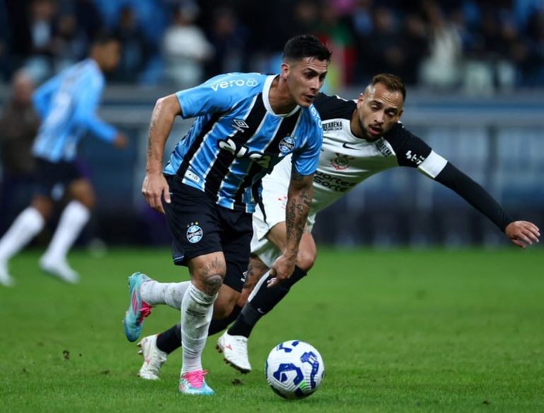 Cristian Pavón suena en Racing Cristian Pavón suena en Racing