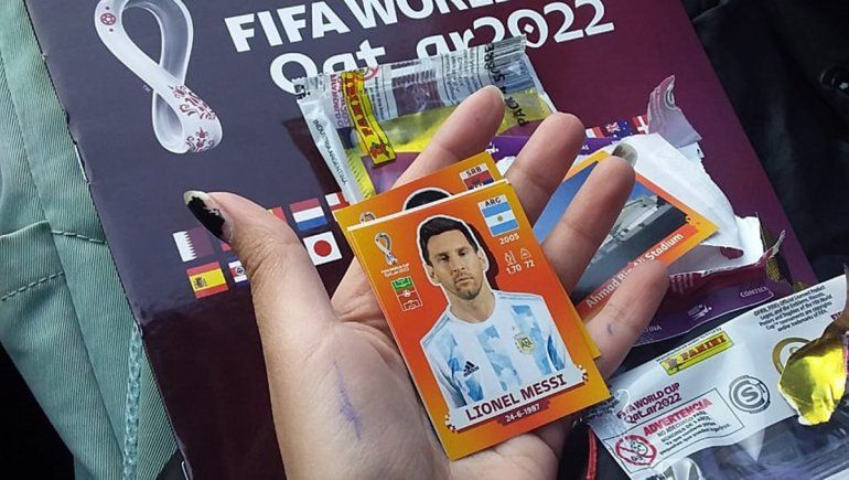 Organizan un gran evento de intercambio de figuritas del Mundial