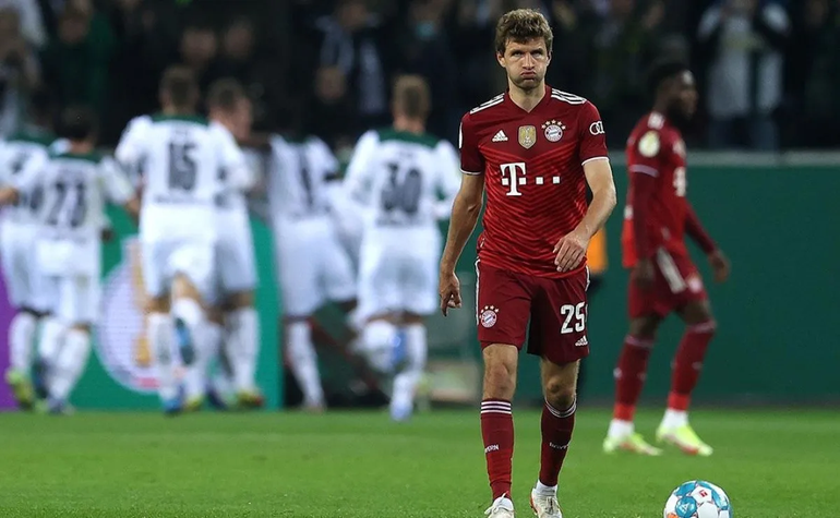 Bayern Munich recibió una goleada histórica y se salvó el récord de River