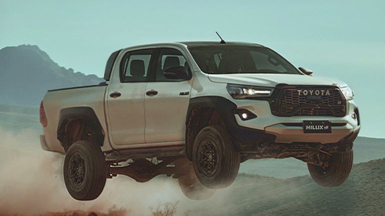 Toyota Hilux GR-Sport, la variante deportiva de la gama. Toyota Hilux GR-Sport, la variante deportiva de la gama.