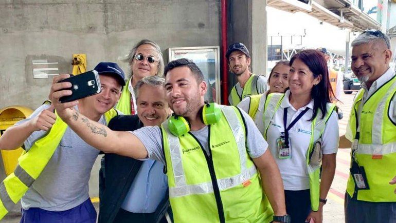 Fernández volvió a Argentina tras su gira por Europa