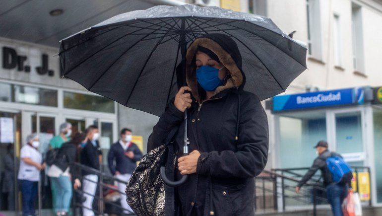 En las últimas 24 horas, se sumaron 10 nuevas muertes y 124 casos de coronavirus