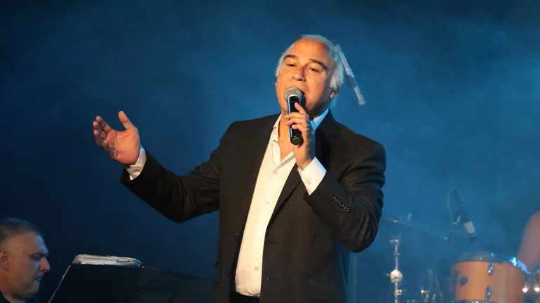 El artista no está dispuesto a despedirse de los escenarios. El artista no está dispuesto a despedirse de los escenarios.