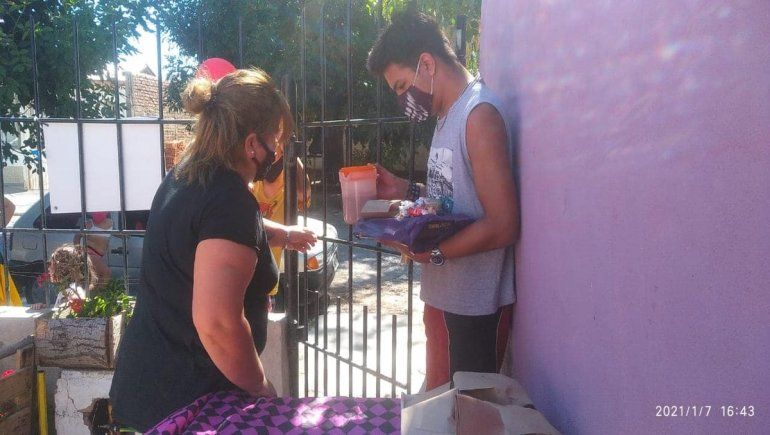 Piden donaciones para una olla popular en Plottier