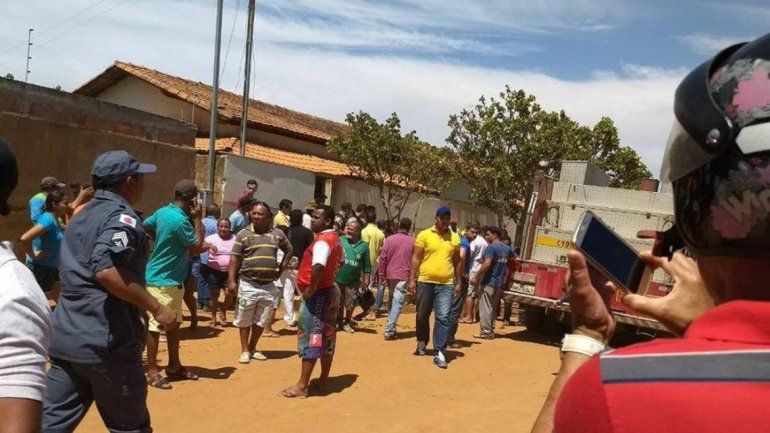 Un guardia de seguridad enloqueció e inició el criminal ataque.