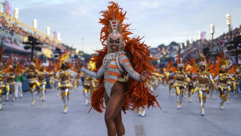 Cancelación del Carnaval de Río deja millonarias pérdidas