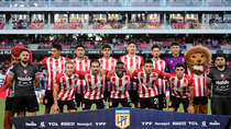 cual es el delantero que quiere comprar estudiantes tras perder con velez