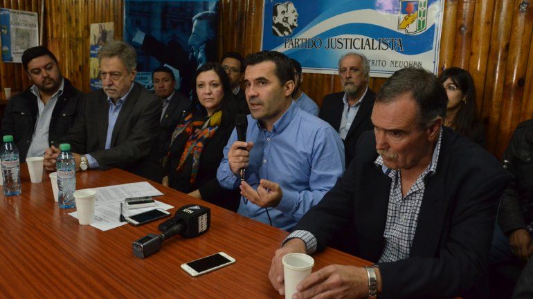 Martínez aspira a ser reelecto