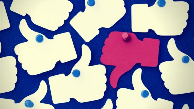 Facebook pone a prueba el voto negativo a los posteos