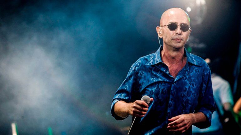 El libro del Indio entrecruza la ficción y la historia personal del cantante.