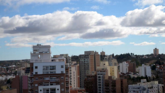 Viento molesto y frío: qué dice el pronóstico del tiempo para Neuquén