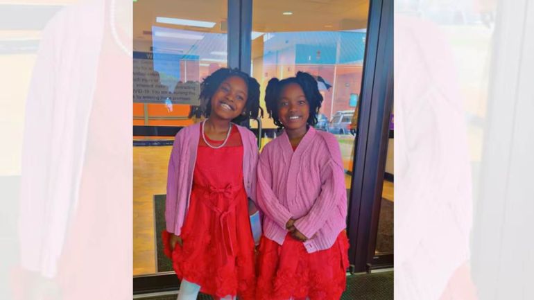 Las gemelas Grace y Autumn. Las gemelas Grace y Autumn.