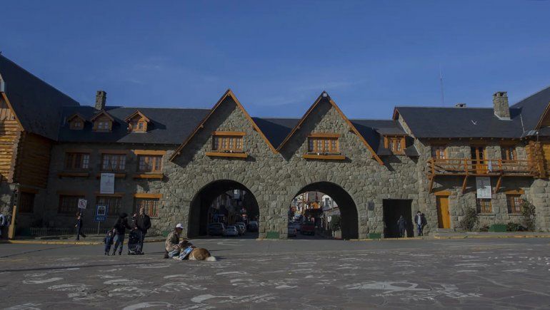 Se enfermó durante el viaje de egresados en Bariloche y murió