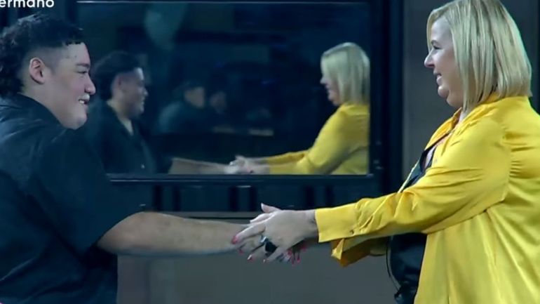 Manzana y Virginia dentro de la casa de Gran Hermano Manzana y Virginia dentro de la casa de Gran Hermano 